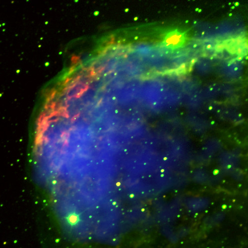 Crescent Nebula: Live Fast, Die Young (NASA, Chandra, 10/14/03)